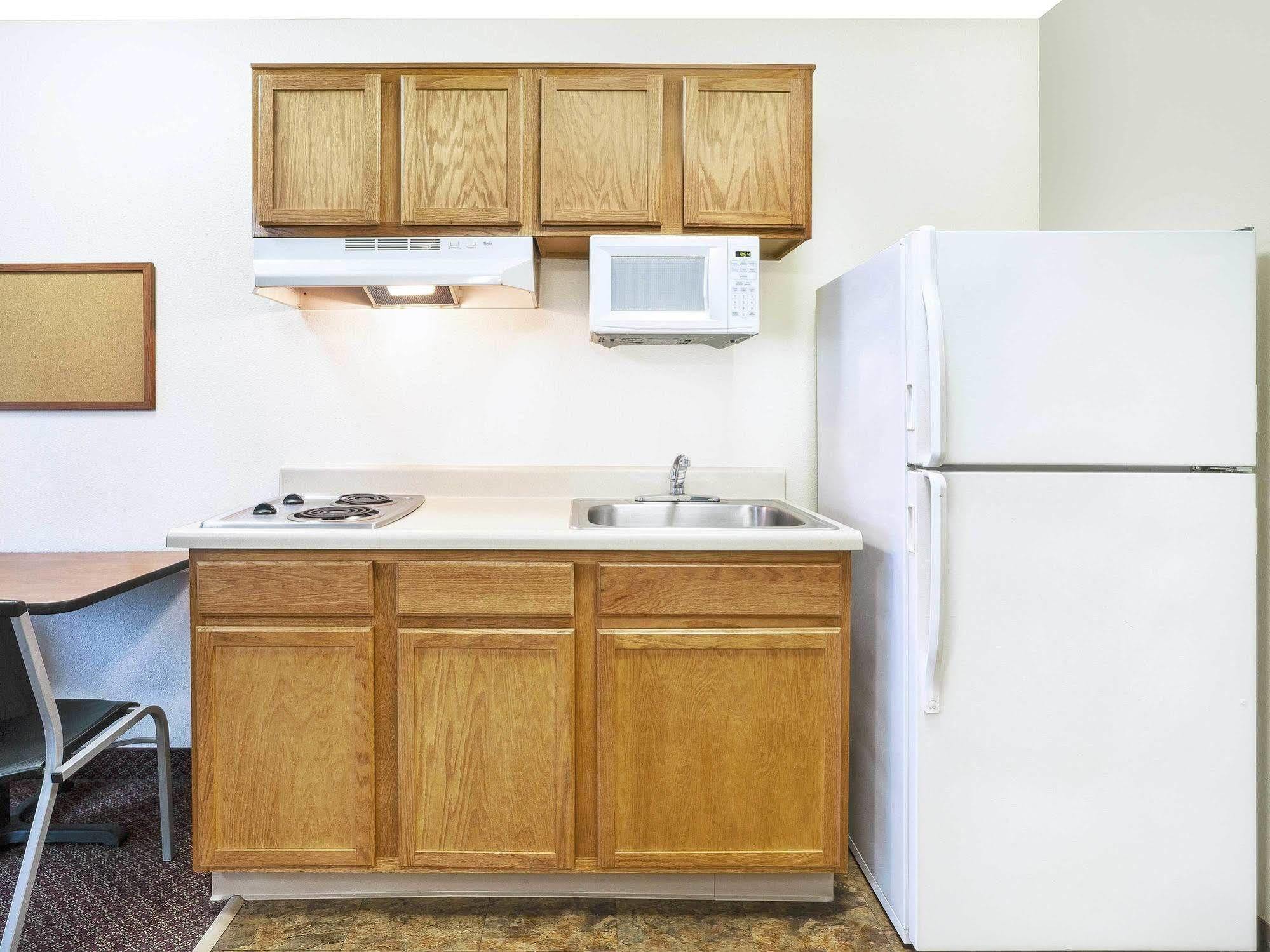 Woodspring Suites Holland - Grand Rapids Buitenkant foto